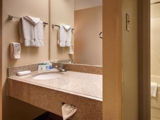 SureStay Plus by Best Western San Antonio Fiesta Inn : photo 3 de la chambre room #30017516