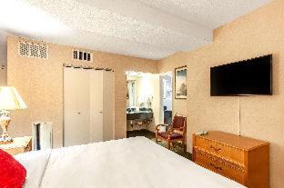 Red Lion Hotel Rosslyn Iwo Jima : photo 2 de la chambre room #18073613