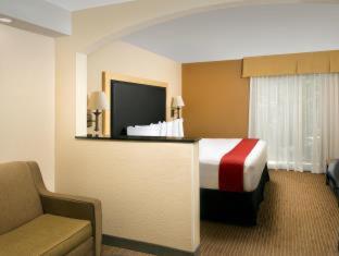 Best Western Alamo Suites Downtown : photo 3 de la chambre room #27215645