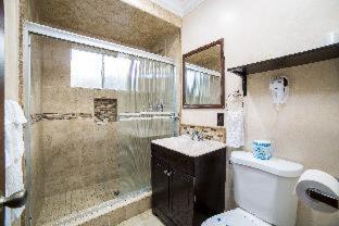 Nite Inn at Universal City - Walking Distance to Universal Studios Hollywood : photo 1 de la chambre room #5696410