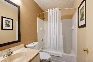Extended Stay America Select Suites - Charlotte - Tyvola Rd - Executive Park : photo 6 de la chambre room #51170410