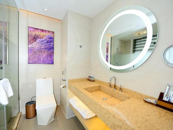 Lavande Hotels·Hangzhou Xiaoshan International Airport : photo 1 de la chambre chambre lit king-size de luxe