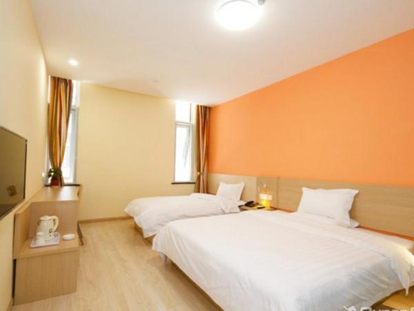 7Days Inn Hangzhou Wanda Square : photo 9 de la chambre chambre affaires lits jumeaux