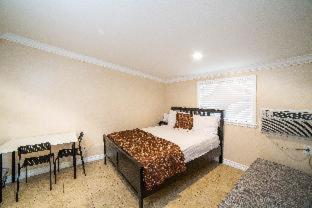 Nite Inn at Universal City - Walking Distance to Universal Studios Hollywood : photo 7 de la chambre room #5696413