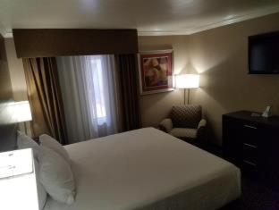 Best Western InnSuites Tucson Foothills Hotel & Suites : photo 6 de la chambre room #24507423