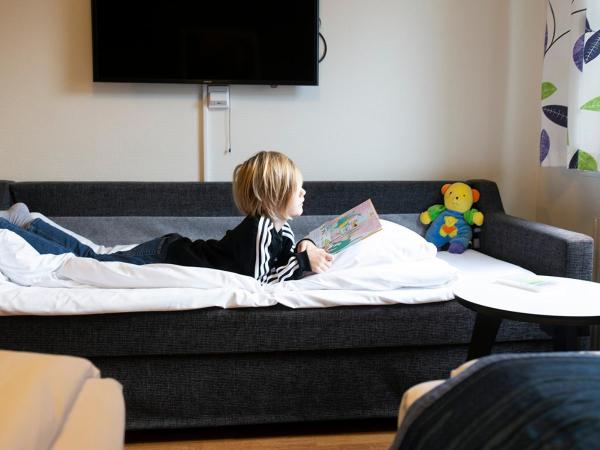Linköpings Cityhotell och Vandrarhem : photo 1 de la chambre chambre familiale (2 adultes + 1 enfant)