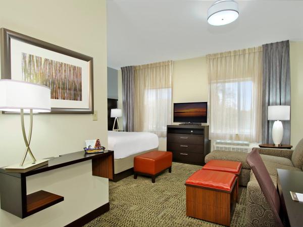 Staybridge Suites - Houston - Medical Center, an IHG Hotel : photo 9 de la chambre suite studio lit queen-size - accessible aux personnes malentendantes