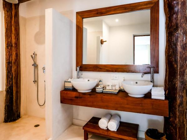 Cabanas Tulum- Beach Hotel & Spa : photo 3 de la chambre hébergement rez-de-chaussée - côté plage