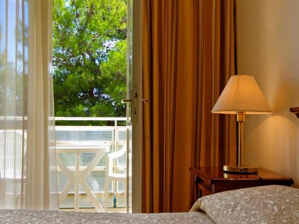 Hotel Val All Inclusive : photo 1 de la chambre hébergement confort double avec balcon - côté mer