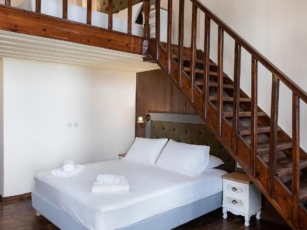 Old Town Suites : photo 5 de la chambre suite familiale avec balcon