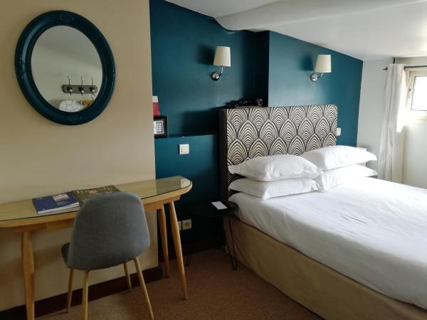 Hotel Belle-Vue Vieux-Port : photo 7 de la chambre chambre simple Économique mansardée
