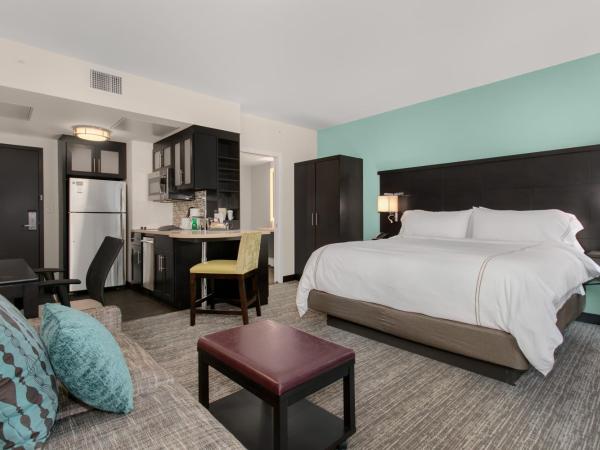 Staybridge Suites Seattle - South Lake Union, an IHG Hotel : photo 3 de la chambre suite studio lit king-size