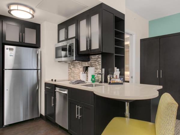 Staybridge Suites Seattle - South Lake Union, an IHG Hotel : photo 7 de la chambre suite studio lit king-size