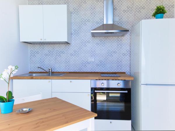 On the beach Sea-view&Kitchen In Room : photo 6 de la chambre appartement supérieur - vue sur mer