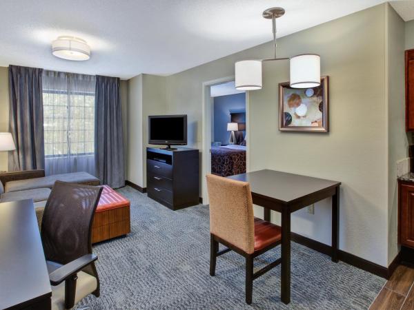 Staybridge Suites Louisville - East, an IHG Hotel : photo 2 de la chambre suite 1 chambre lit queen-size - non-fumeurs