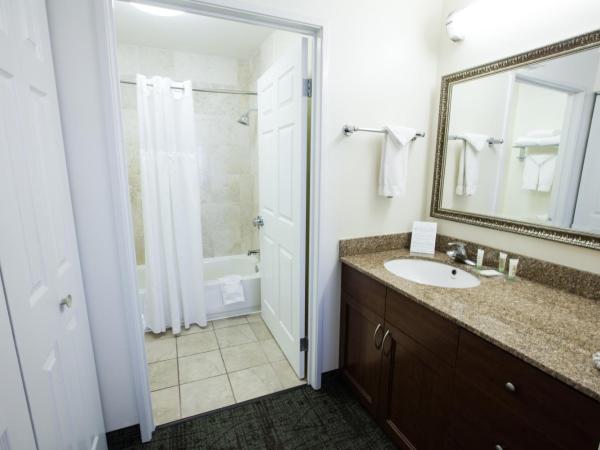 Staybridge Suites Austin Airport, an IHG Hotel : photo 2 de la chambre suite 1 chambre lit king-size