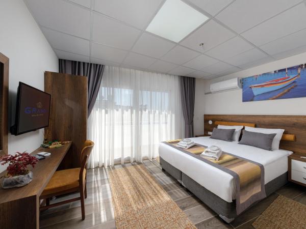 Grand Gulluk Hotel & Spa : photo 1 de la chambre chambre double deluxe