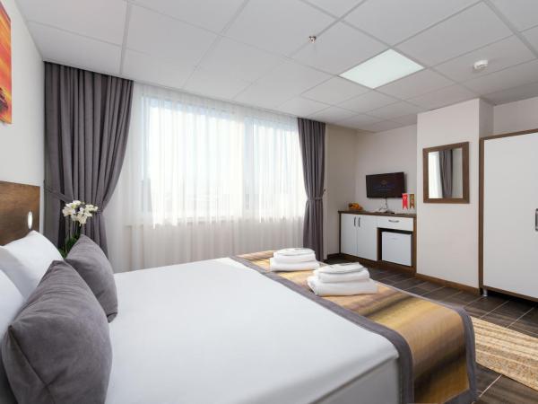 Grand Gulluk Hotel & Spa : photo 4 de la chambre suite 2 chambres