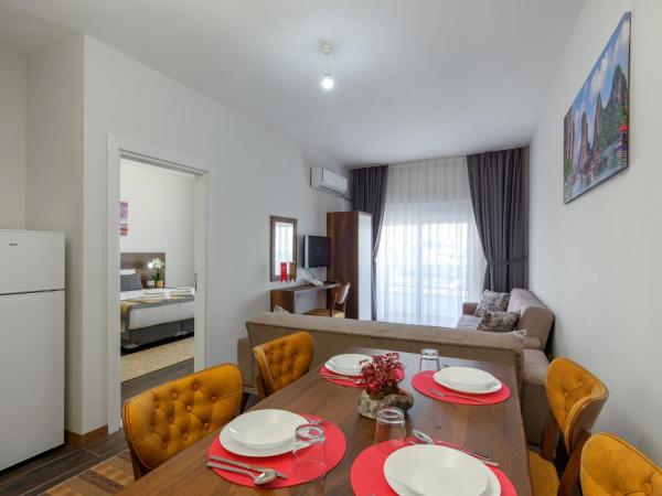 Grand Gulluk Hotel & Spa : photo 3 de la chambre suite deluxe