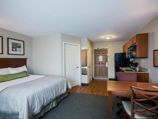 Candlewood Suites Indianapolis Northwest, an IHG Hotel : photo 3 de la chambre studio lit queen-size 