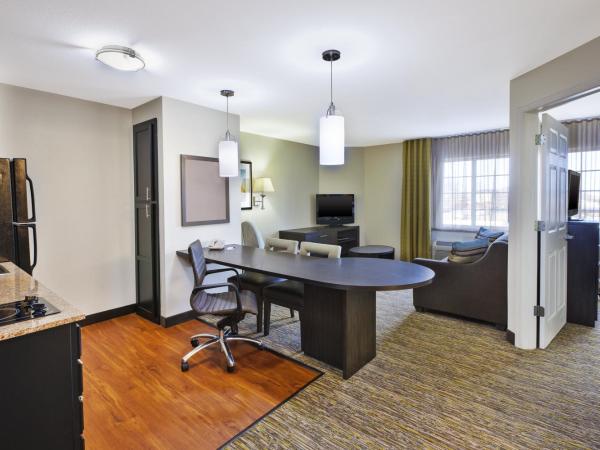 Candlewood Suites Indianapolis Airport, an IHG Hotel : photo 4 de la chambre chambre double - non-fumeurs 