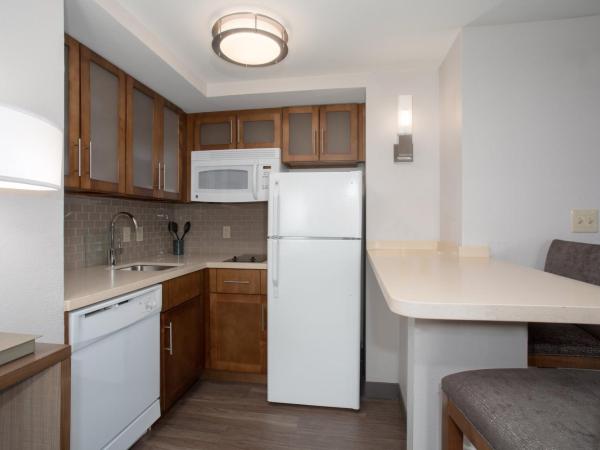 Staybridge Suites Denver International Airport, an IHG Hotel : photo 4 de la chambre suite 1 chambre lit king-size