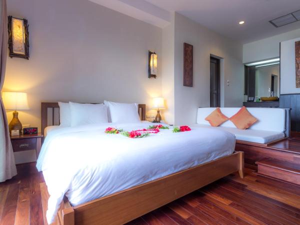 Phi Phi Holiday Resort : photo 2 de la chambre studio avec vue sur la mer de corail