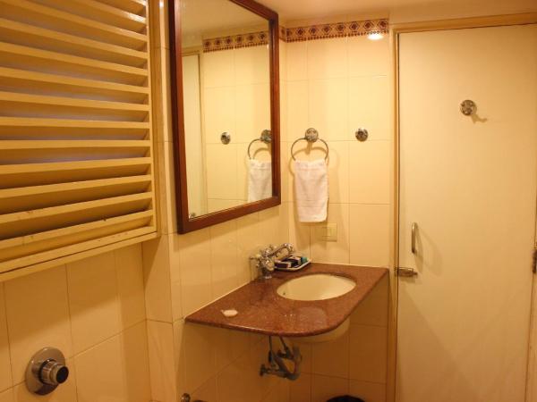 The SkyLaun Hotel : photo 4 de la chambre chambre double standard