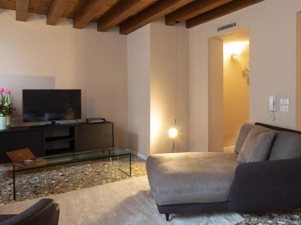 Corte Di Gabriela : photo 6 de la chambre deluxe suite - edificio separato con acceso spa