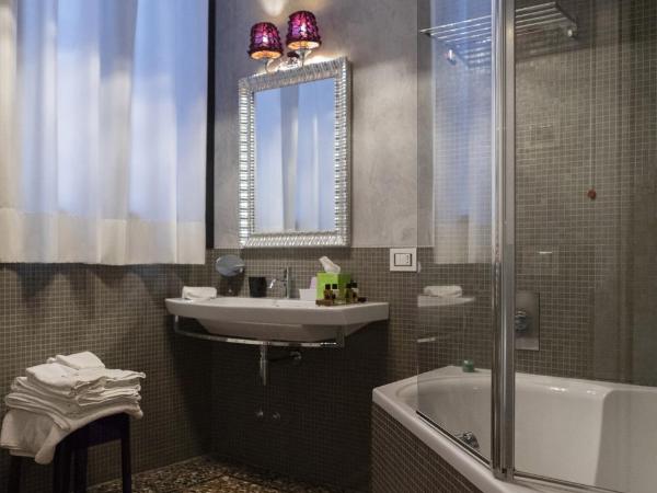 Corte Di Gabriela : photo 5 de la chambre chambre double de luxe - vue sur jardin