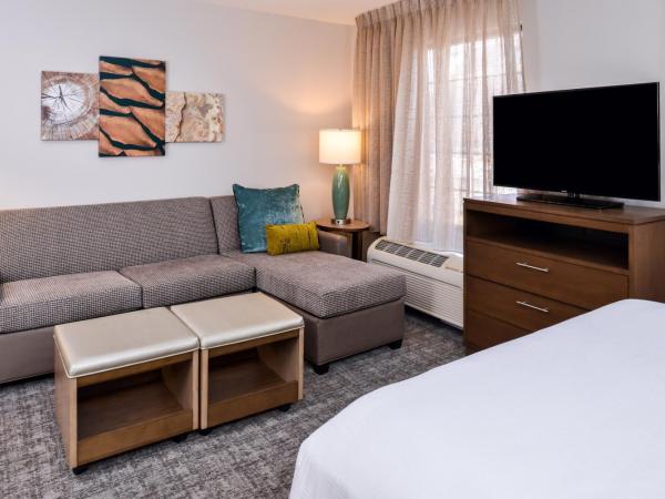 Staybridge Suites Indianapolis Downtown-Convention Center, an IHG Hotel : photo 3 de la chambre suite studio queen