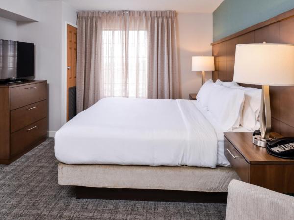 Staybridge Suites Indianapolis Downtown-Convention Center, an IHG Hotel : photo 2 de la chambre suite 1 chambre lit king-size