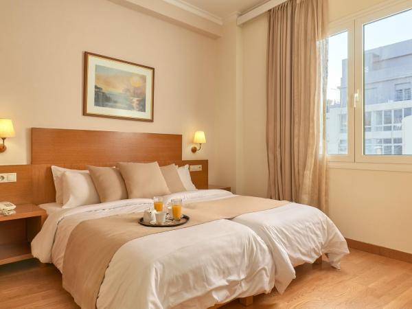 Athos Hotel : photo 8 de la chambre chambre lits jumeaux standard