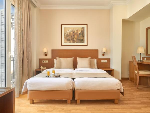 Athos Hotel : photo 2 de la chambre chambre lits jumeaux supérieure avec vue