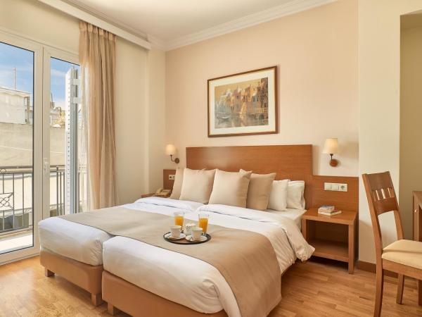 Athos Hotel : photo 10 de la chambre chambre lits jumeaux supérieure avec vue