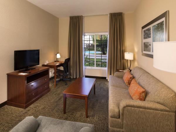 Staybridge Suites Monterrey San Pedro, an IHG Hotel : photo 1 de la chambre suite studio
