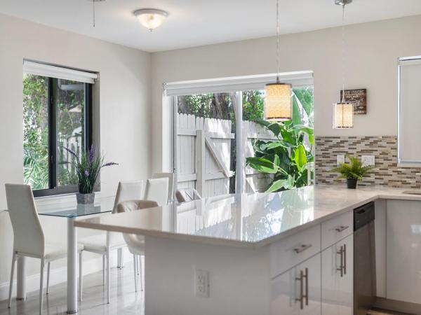 Alani Bay Condos : photo 9 de la chambre appartement 2 chambres