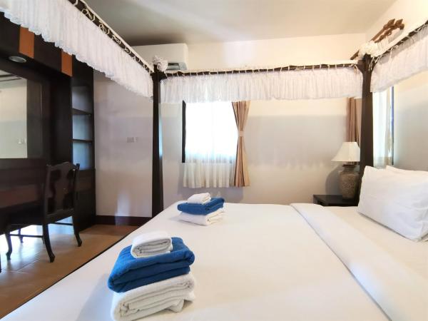 Holiday Villa, Lanta : photo 2 de la chambre suite junior