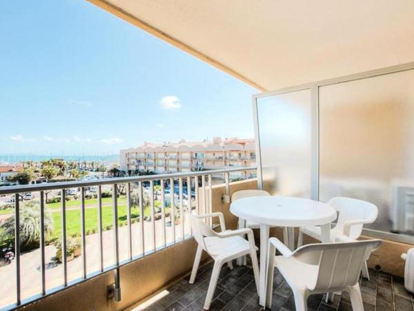 Hyères Parc- Vue mer Méditterannée : photo 1 de la chambre studio - vue sur mer