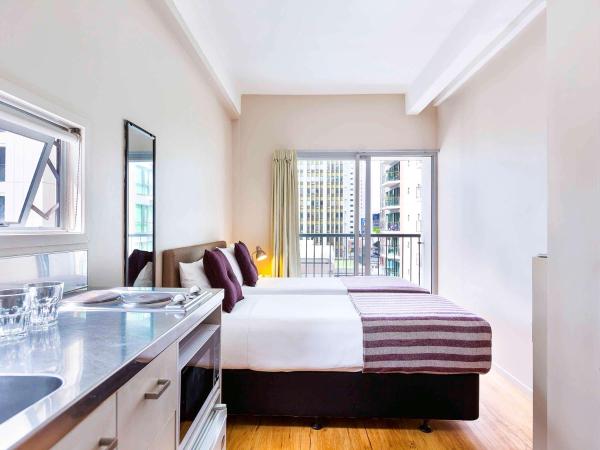 ibis budget Auckland Central : photo 2 de la chambre studio lits jumeaux