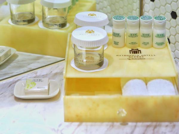 Jinjiang Metropolo Hotel Classic Nanjing Road (East) Shanghai : photo 7 de la chambre chambre double très design