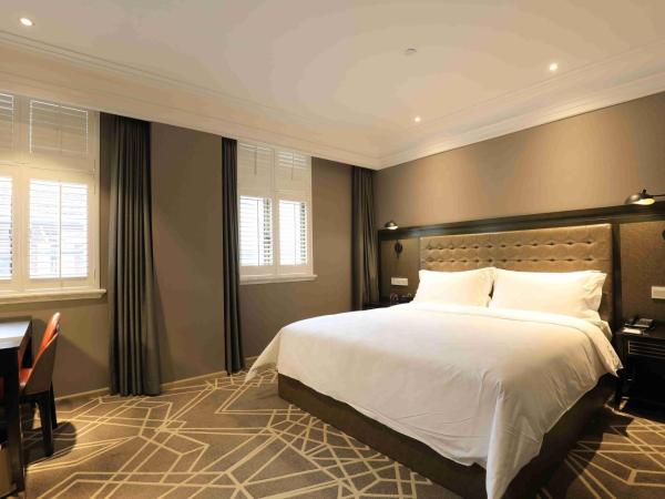 Jinjiang Metropolo Hotel Classic Nanjing Road (East) Shanghai : photo 4 de la chambre chambre double design extrême