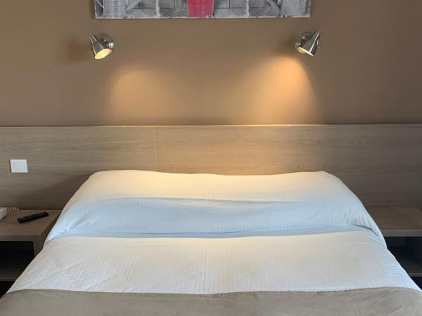 Hôtel Beau Rivage : photo 1 de la chambre chambre double avec terrasse - vue sur mer