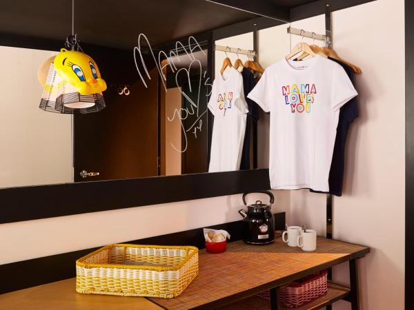 Mama Shelter London - Shoreditch : photo 5 de la chambre chambre quadruple standard - sous-sol