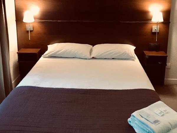 Hôtel des Ambassadeurs : photo 2 de la chambre chambre double