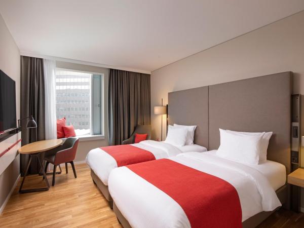 Holiday Inn Hamburg - City Nord, an IHG Hotel : photo 1 de la chambre chambre standard
