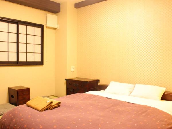 K's House Tokyo Oasis - Quality Hostel in Asakusa : photo 8 de la chambre chambre double avec salle de bains privative