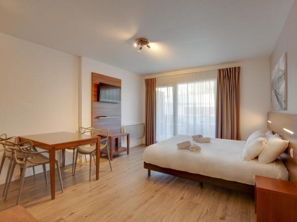 Résidence Azurea : photo 1 de la chambre studio avec balcon 