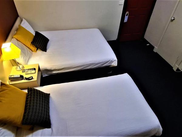 Brunswick Tower Hotel : photo 4 de la chambre chambre lits jumeaux