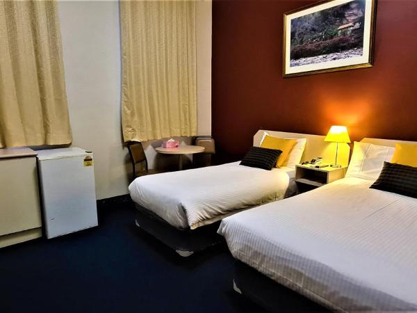 Brunswick Tower Hotel : photo 3 de la chambre chambre lits jumeaux